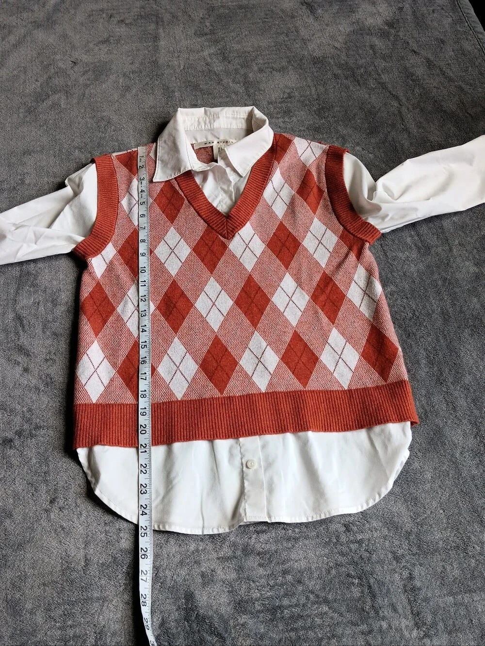 Classic Orange Argyle V-Neck Sweater Vest, Max Studio Womens Small, Academia - Picture 5 of 7